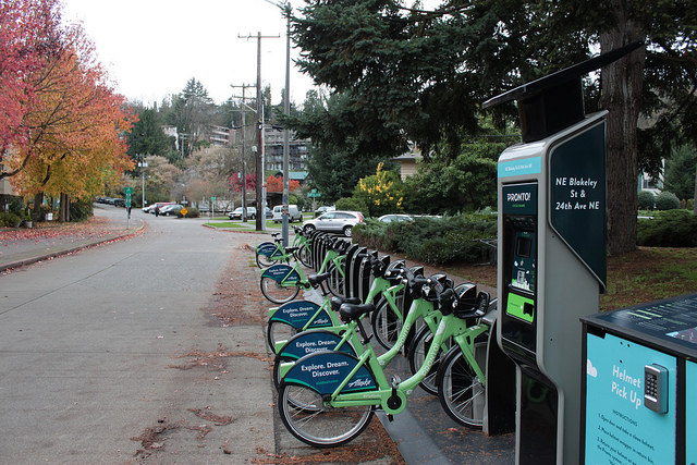 A Pronto station at the Burke Gilman Trail near U Village.